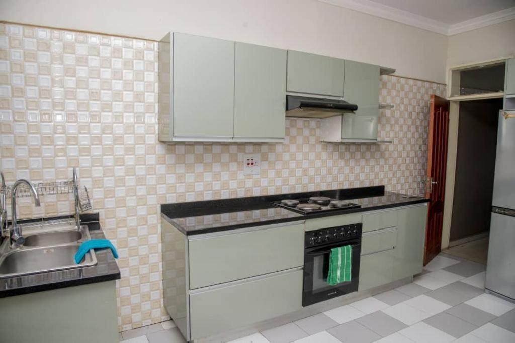 Royal Suites Apartments Lusaka Exterior photo